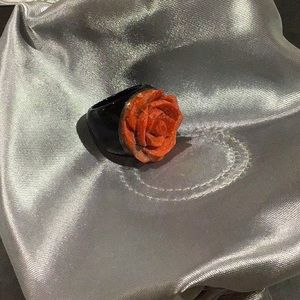 GORGEOUS! GEMSTONE 💎 RING